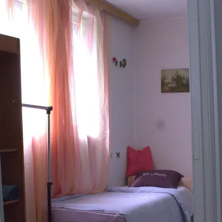 Adem's Cozy Terrace Retreat * Skopje