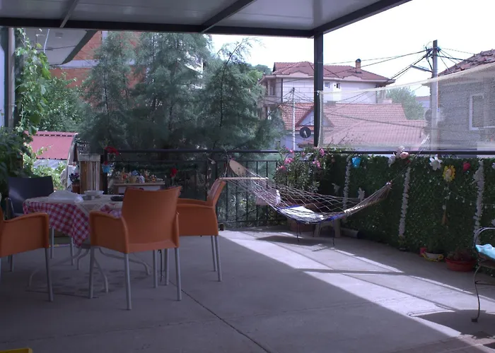 Bed & Breakfast Cozy First Floor & Terrace By Adem Skopje