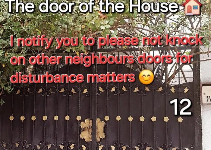 Cozy First Floor & Terrace By Adem Bed & Breakfast